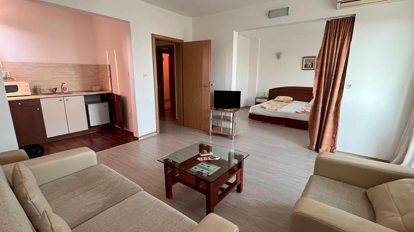 Family Hotel Primo Primorsko Exteriér fotografie