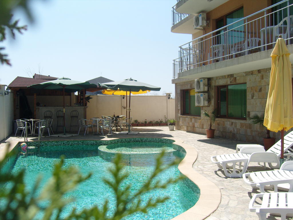 Family Hotel Primo Primorsko Exteriér fotografie